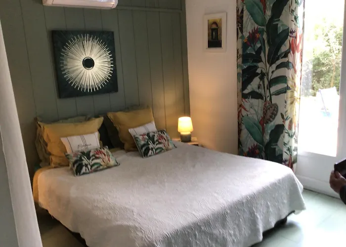 Casa Turchina Avec Piscine Privee ベッド・アンド・ブレックファスト